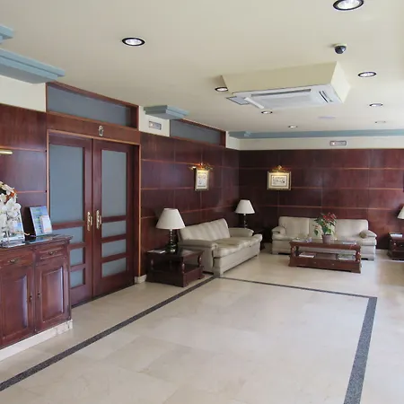 Hotel Virgen Del Camino 3*