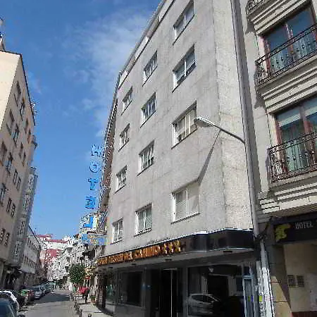 호텔 Virgen Del Camino 3*